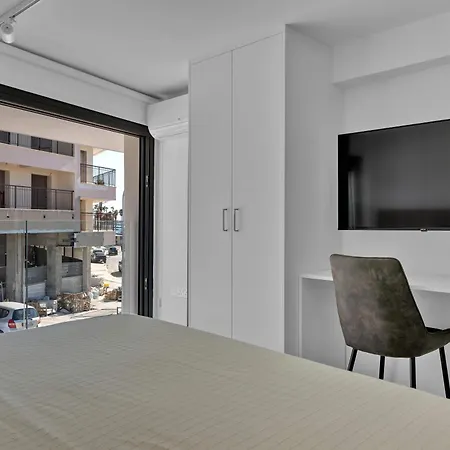 Phaedrus Living Alkminis Seaview Litore Apartament